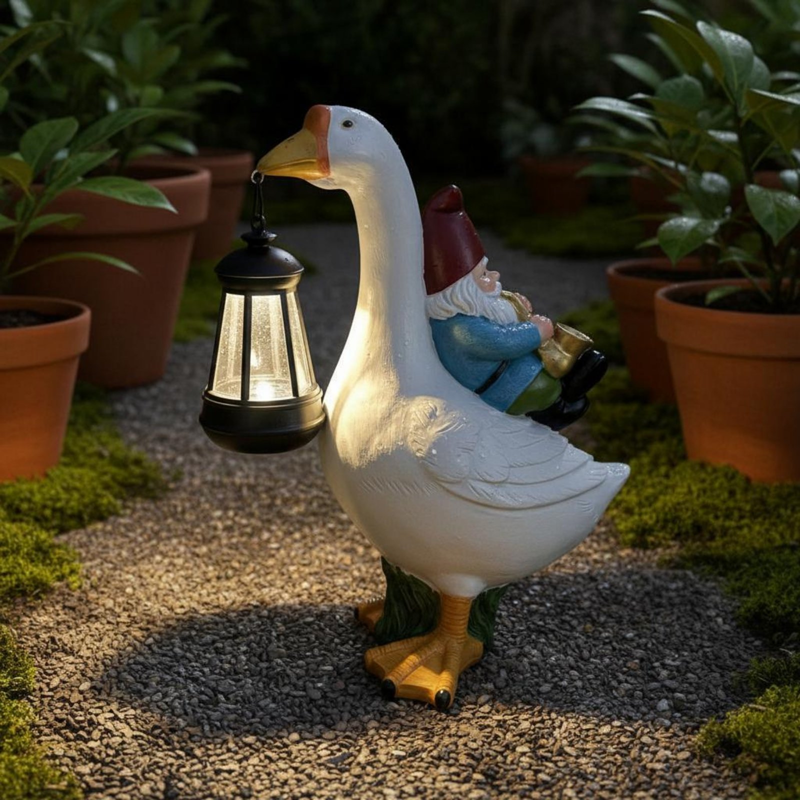 Patung Gnome Mengendarai Angsa - Outdoor Lighting Traditional ulasan dan harga